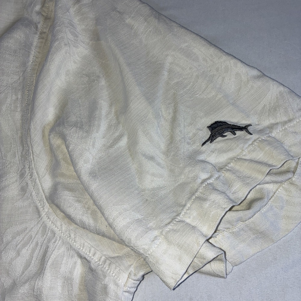 Tommy Bahama Washington Football Team Silk Blend Camp Shirt Cream Mens Large - Picture 4 of 15